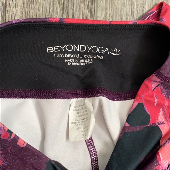 Beyond Yoga Dazed Floral Lux leggings - Picture 2 of 6